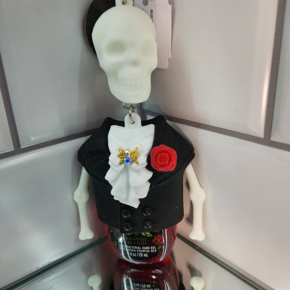 BBW Halloween 2023 Dapper Skeleton